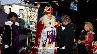 Sinterklaas feestelijk ontvangen in centrum Uden [upl. by Merkley]