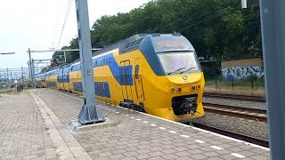 Treinen op station Nijmegen en quotsHertogenbosch [upl. by Llerehc]