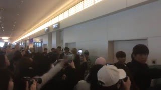 MONSTA X HANEDA AIRPORT Tokyo Japan 160408 [upl. by Chrysler]