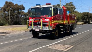 CFA  Grovedale Tanker Arriving to form strike team 0704 [upl. by Traver]