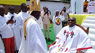 MESSE DINSTALLATION DE L’ABBÉ ALAIN LOEMBA MAKOSSO COMME CURE DE LA PAROISSE SAINTE THERESE [upl. by Emiolhs]