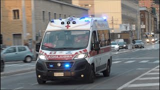 Ambulanza CRI di Ancona in Emergenza  Italian Red Cross Ambulance in Emergency [upl. by Arlee]