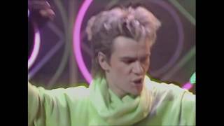 Nik Kershaw  Wouldnt It Be Good TOTP 1984 [upl. by Truitt725]