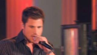 Nick Lachey  Whats Left of Me Live  MMVA [upl. by Pepin]