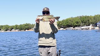 Bed Fishing For Agressive Largemouth Bass Big Catch [upl. by Idelia]