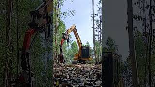 Nisula 425C harvester head on Komatsu excavator at euca harvesting [upl. by Yhtommit]