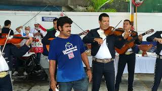 Chente del Oxxo con Mariachi [upl. by Atazroglam]