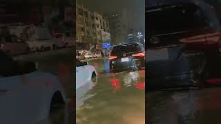 breaking news Seaview road pr agaya 🌧😱Karachi k hallat barish k bad ahmedarshadworld barish viral [upl. by Mac113]