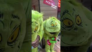 MR GRINCH DANCE KRISPY KREME DONUTS THE GRINCH PAJAMAS amp SLIPPERS grinch thegrinch krispykreme [upl. by Aitnahs]