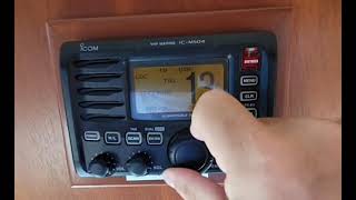 ICOM 504 VHF backlight and fog horn functions [upl. by Ashlen216]