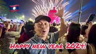 Laos Vientiane Countdown 2024  Happy New Year From Patuxay Victory Monument 🇱🇦🎊🥳 [upl. by Aggappera]