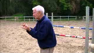 Paolo Rasero  Stage di Equitazione  la posizione del bacino del cavaliere sul salto [upl. by Perzan]