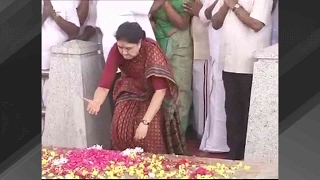 Sasikalas theatrics at Jayalalithaa memorial [upl. by Matthia67]