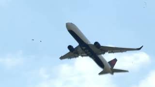 Delta Airlines B767300ERWL N187DN Takeoff from London Gatwick [upl. by Jesse549]