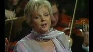 Lucia Popp  Strauss Vier Letzte Lieder  Im abendrot [upl. by Gotthelf]