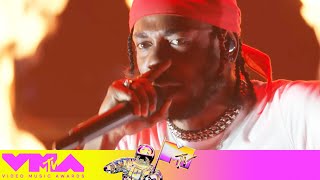 Kendrick Lamar Performs quotDNAquot  quotHumblequot  2017 VMAs [upl. by Eskil309]