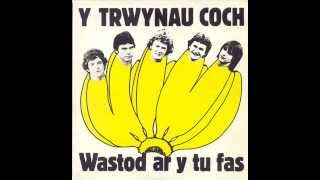 John Peels Y Trwynau Coch  Mynd Ir Bala Ar Y Cwch Banana [upl. by Meece]