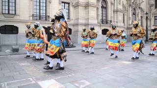 NEGRILLOS DE PAUCARTAMBO LANZAMIENTO FESTIVIDAD VIRGEN DEL CARMEN2015 [upl. by Tnahsarp]