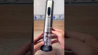 Electric corkscrew with foil cutter wine openerKhui rượu vang dùng pin [upl. by Neelasor]