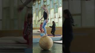 SUPERCOOLE CIRCUS TRICKS DOEN😍  De Zappsportkantine [upl. by Wendt]