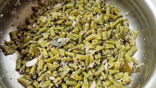 Alasande Palya Long Beans Palya Mangalore Udupi Style lattande Upkari Recipe in Kannada [upl. by Finbur]