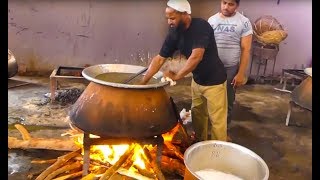 MustSeeThis  SOFIYANI Mutton Biryani  White Biryani  Street Food [upl. by Methuselah438]