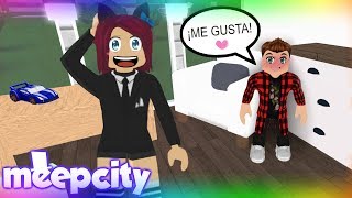 A ALEX LE GUSTA O🏫Roblox School Meep City [upl. by Singband]