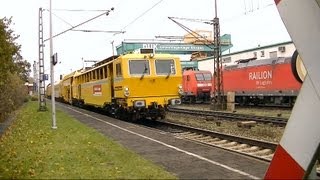 Bauzug im Bahnhof Dörpen  Plasser amp Theurer maintenance train in Germany [upl. by Cissie]