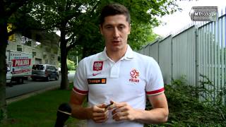 Robert Lewandowski nie wstydzi się Jezusa [upl. by Atirrehs]