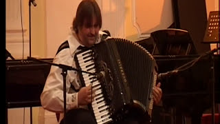 Bojan Jovanovic  Muzika iz filma Sabirni centar  Cveta tresnja u planini Kragujevac 2013 [upl. by Deena]