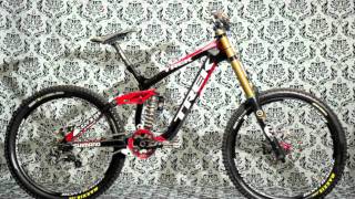 Best Downhill Bikes of 20112012 [upl. by Llewop]