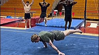 crazy calisthenics reaction calisthenicsbeast calisthenicsstreetworkout calisthenicsreaction [upl. by Rimola]