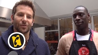 En cuisine avec Bradley Cooper et Omar Sy  A Vif   2015 [upl. by Yerbua870]