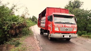 Una travesía por tierra y agua para llegar al corazón de la Amazonía [upl. by Nolasba262]