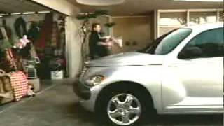 DAIMLER CHRYSLER Garage Commercial Chrysler Pt Cruiser [upl. by Alviani165]