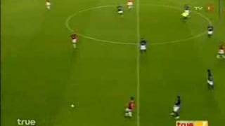 DAVID SUAZO 2 GOLES AL MAN U [upl. by Henig359]