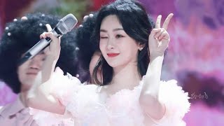 YangZi at Hunan TV New Year’s Eve Gala 2023221231 [upl. by Asinla]