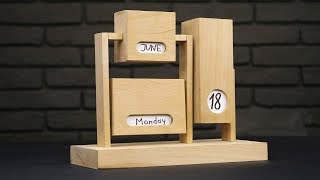 DIY Endless Calendar from Wood [upl. by Sirrom]