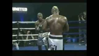 Youri Kalenga v Denton Daley [upl. by Baese]