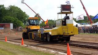 Caterpillar 65B tractorpulling [upl. by Blinny]