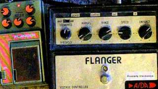 ADA flanger 90s RI Vs ibanez digital flanger  L series [upl. by Lexie]