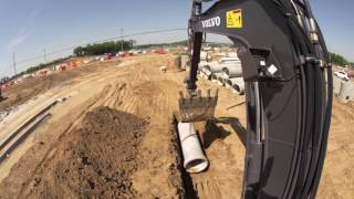 Volvo EW60E Compact excavator  Performance [upl. by Mannuela529]