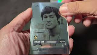 Bruce Lee 2024 Keepsake Kaleidoscope Edition Box Bust  15 Packs 4 Cards per Pack 2 Relics per Box [upl. by Jareen198]