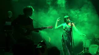 Nouvelle Vague quotA Forestquot The Cure cover  Opium Dublin  170224 [upl. by Nnaasil]