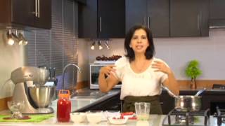 Mousse de Fresa en Cocinando con Laura Rosa  Ep 3 [upl. by Finzer]