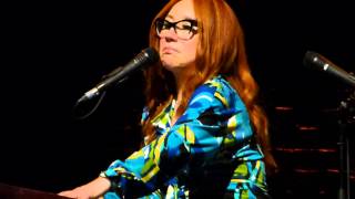 Tori Amos Brussels May 28th 2014 Cool on your Island [upl. by Faustus708]