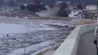 New Video Of Tsunami in Japan 2011 Part 1 [upl. by Hooge]