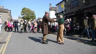 Grassington 1940s Weekend 2024 Stunning photos show enthusiastic visitors dressed up in vintage cos [upl. by Mcnamara]