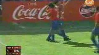 1er gol de Salas contra Italia [upl. by Sinnard]