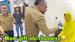 Mama ko papa se gift nhi chahaiye😂  papa ghussa hogai🥲 funny vlog😂 [upl. by Paver]